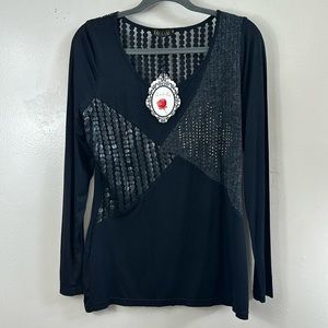 Lu & Lu black long sleeve sweater women’s size L